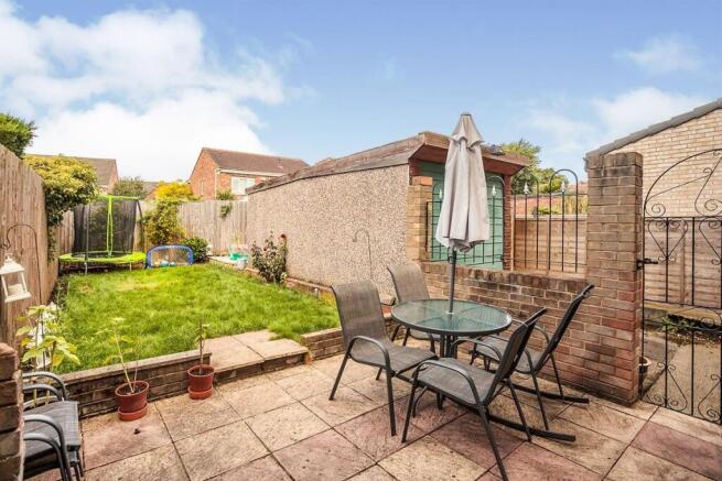 2 bed Semi-Detached for sale Image 7