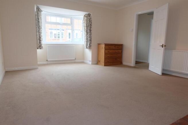 Lime Street, Bromham