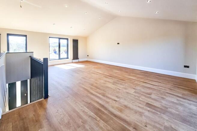 2 bed Village House for sale Image 11