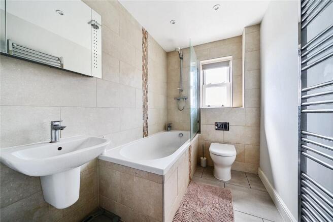 3 bed House for sale Image 12