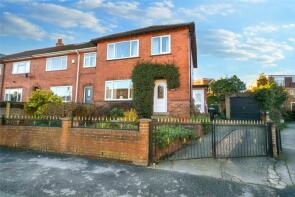 4, Fieldhouse Grove, Farsley, Pudsey LS28 5EF