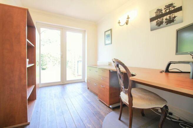 Photo 6