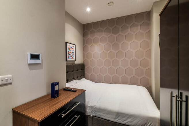 Canning Place B11...