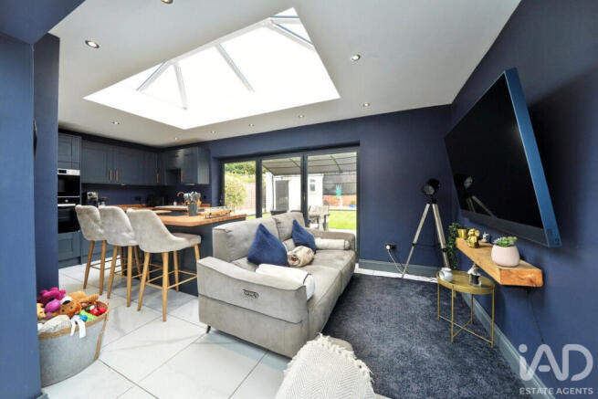 Brackendale Drive, Walsall, WS5 photo 4