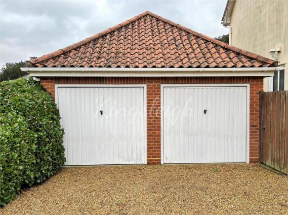 Double Garage
