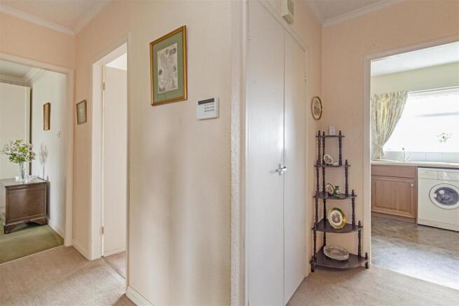 Entrance Hall-1.jpg