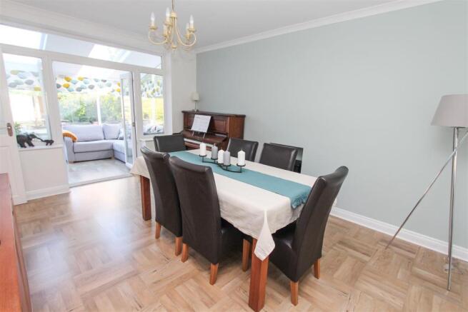 Dining Room.jpg