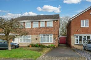 5, Redruth Close, Kingswinford DY6 7RL