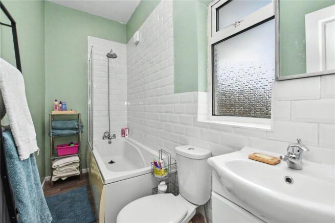 3 bed Terraced for sale Image 10