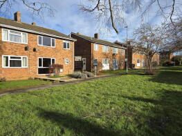 5, Almond Drive, Sandy SG19 3NA
