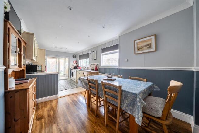 Breakfast room