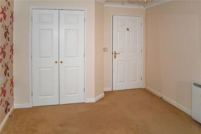1 bed Apartment for sale Image 6