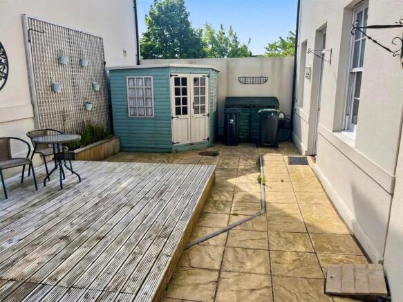 Decking / Patio
