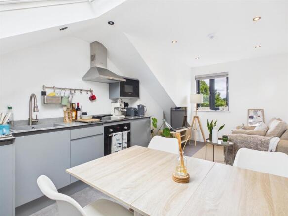 Living Room/Kitchen