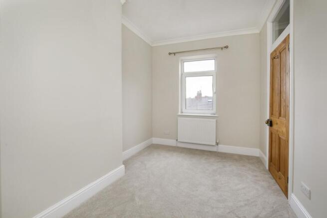 2 bed Terraced to rent Image 7
