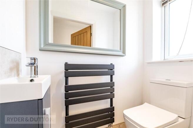 3 bed Semi-Detached for sale Image 10