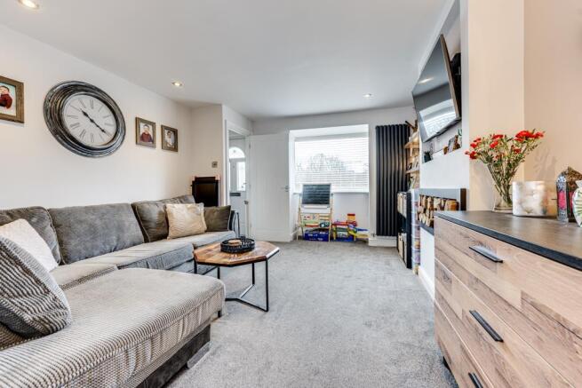62 Stratfield Way, Kettering-14.jpg