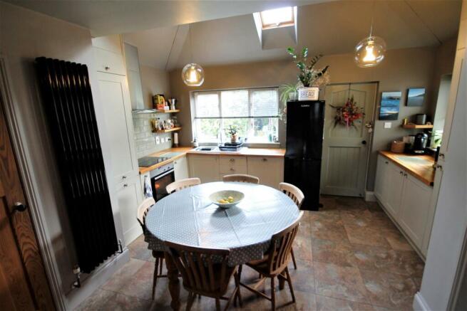 Open Plan Kitchen and Dining Room