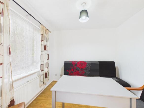 Goodwood Close, Market Harborough, – pohled 4
