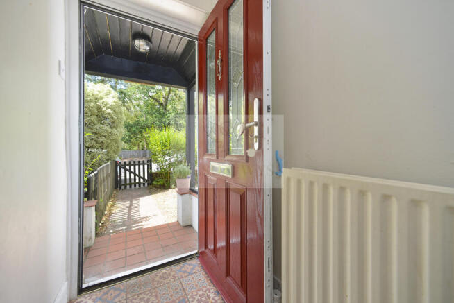 front doorhall