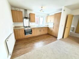28, Sinclair Drive, Basingstoke RG21 6AD