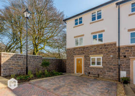 7, Aspen Close, Bolton BL1 7QT