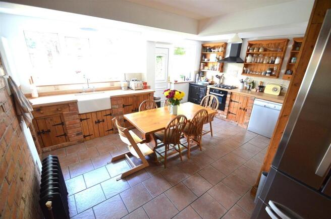 Kitchen Diner