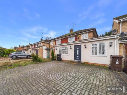 Quentin Road, Woodley, Reading, Berkshire, RG5
