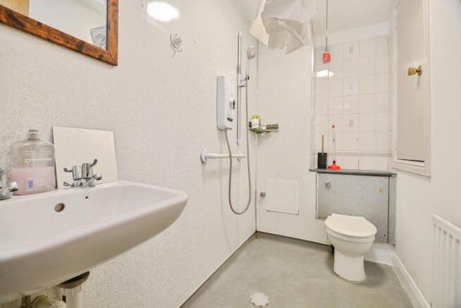 2 bed Semi-Detached for sale Image 6