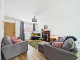 21, Elmbourne Drive, Belvedere DA17 6JE