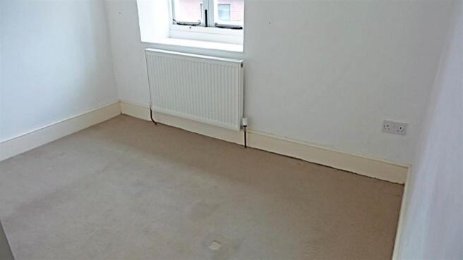 bedroom2.jpg
