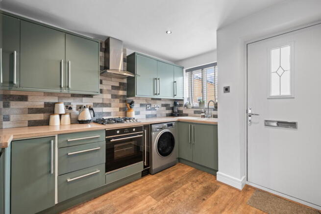 3 bed Detached for sale Image 6