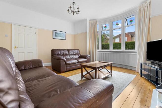3 bed Semi-Detached for sale Image 11
