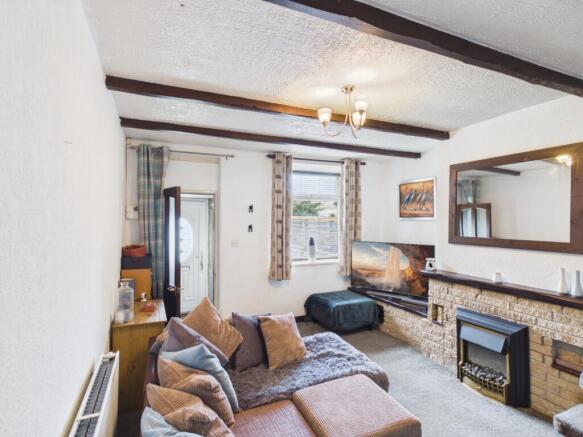 2 bed Terraced for sale Image 3