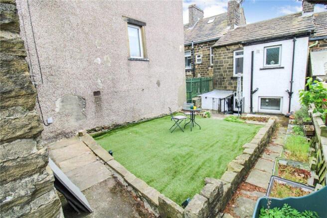 2 bed Terraced for sale Image 9