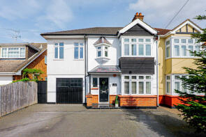 3, Leslie Road, Rayleigh SS6 8PA
