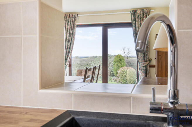 c5e757226e37415e937a8cf3859fd2e5