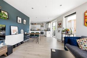 Flat 24, Leonard Court, Meeting House Lane, London SE15 2BF