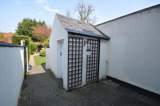 Outbuilding / Utilit