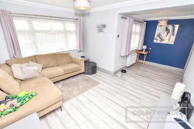 Lounge / Dining Room