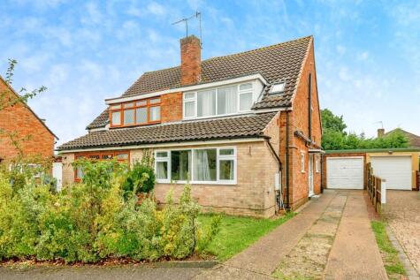 Emlyn Road, Horley