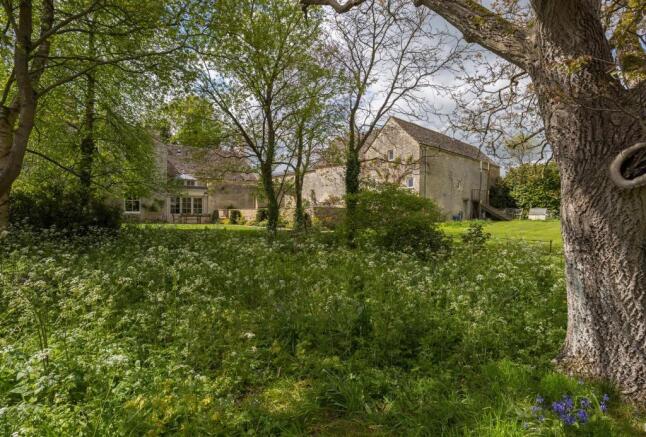 Taylors_Farmhouse_May_010.jpg