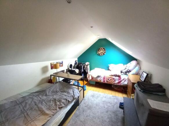 BEDROOM 3