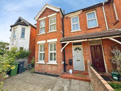 Oakley Road, Camberley, Surrey, GU15