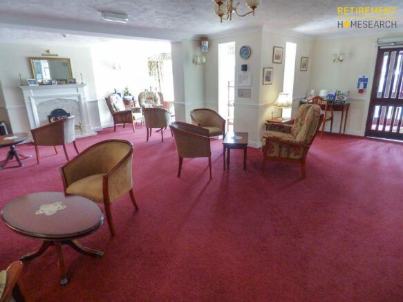 RESIDENTS LOUNGE
