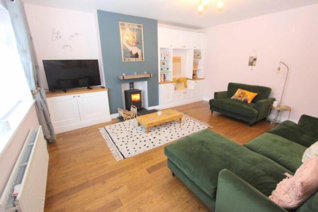 LOUNGE ADDITIONAL PH