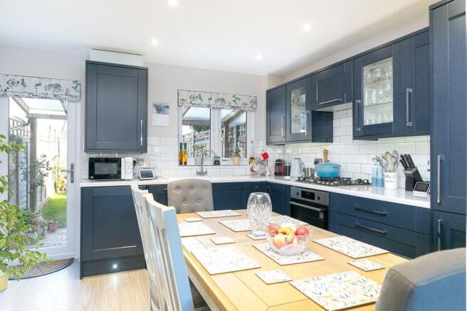 Dining/Kitchen Area