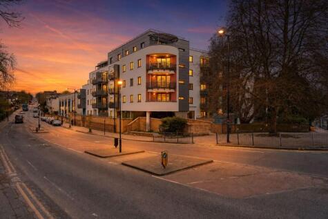 Crown Dale, London, SE19