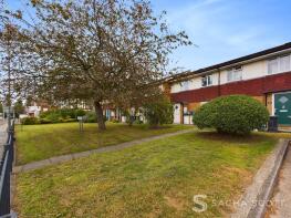 Flat 5, Ede Court, East Street, Epsom KT17 1EL