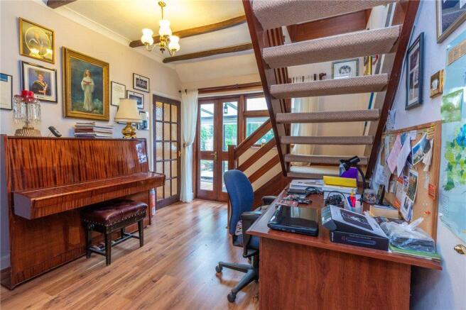 Entrance Hall 1b